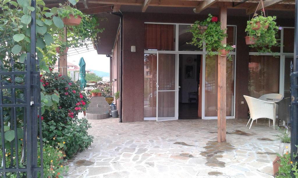 Zora Guest House Primorsko Exteriér fotografie