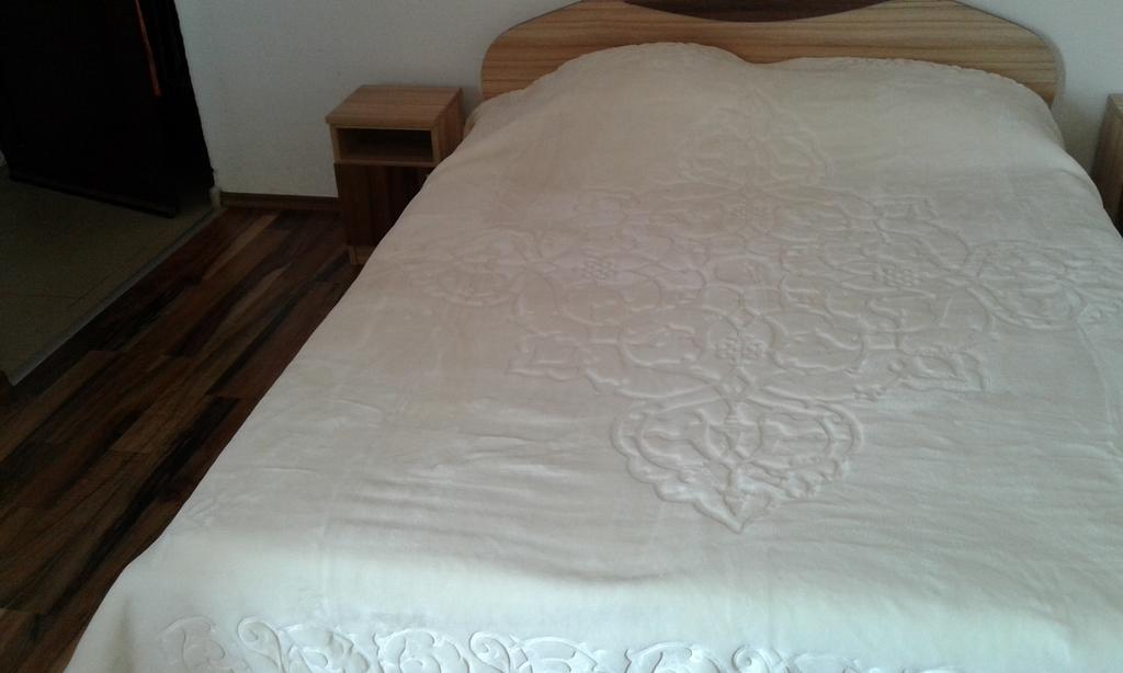 Zora Guest House Primorsko Pokoj fotografie