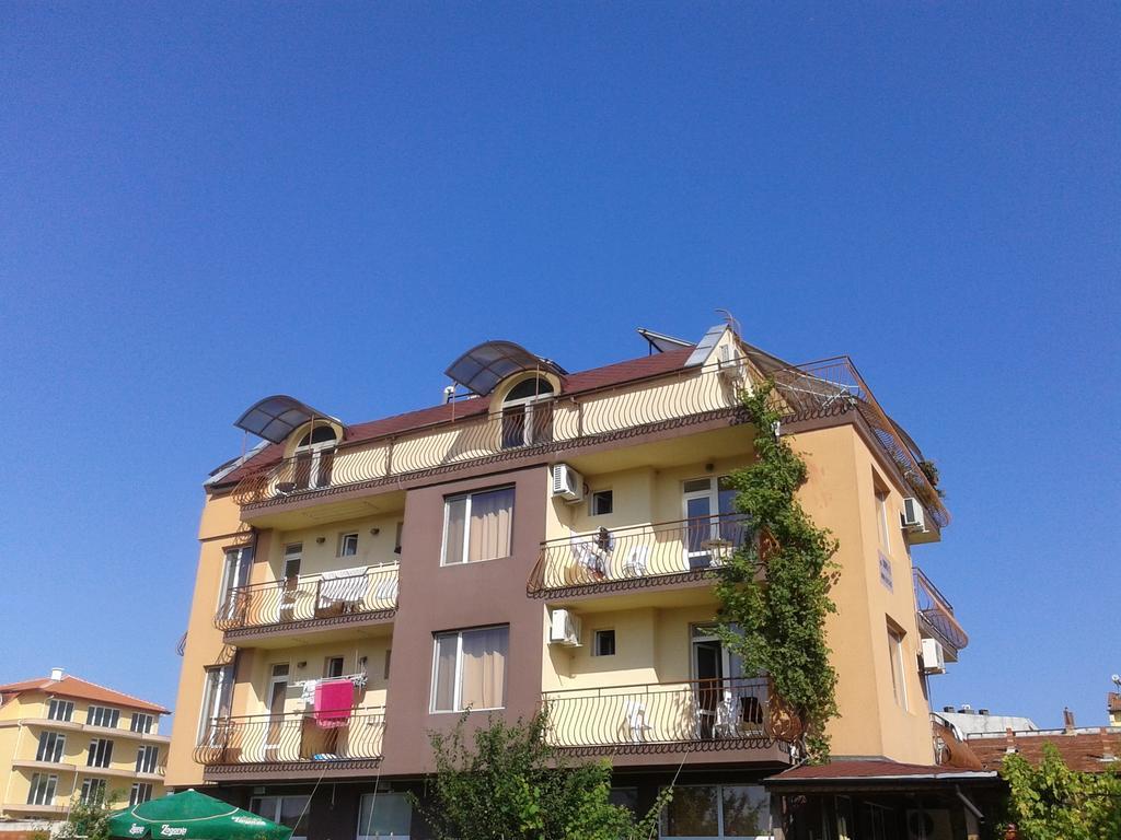 Zora Guest House Primorsko Exteriér fotografie